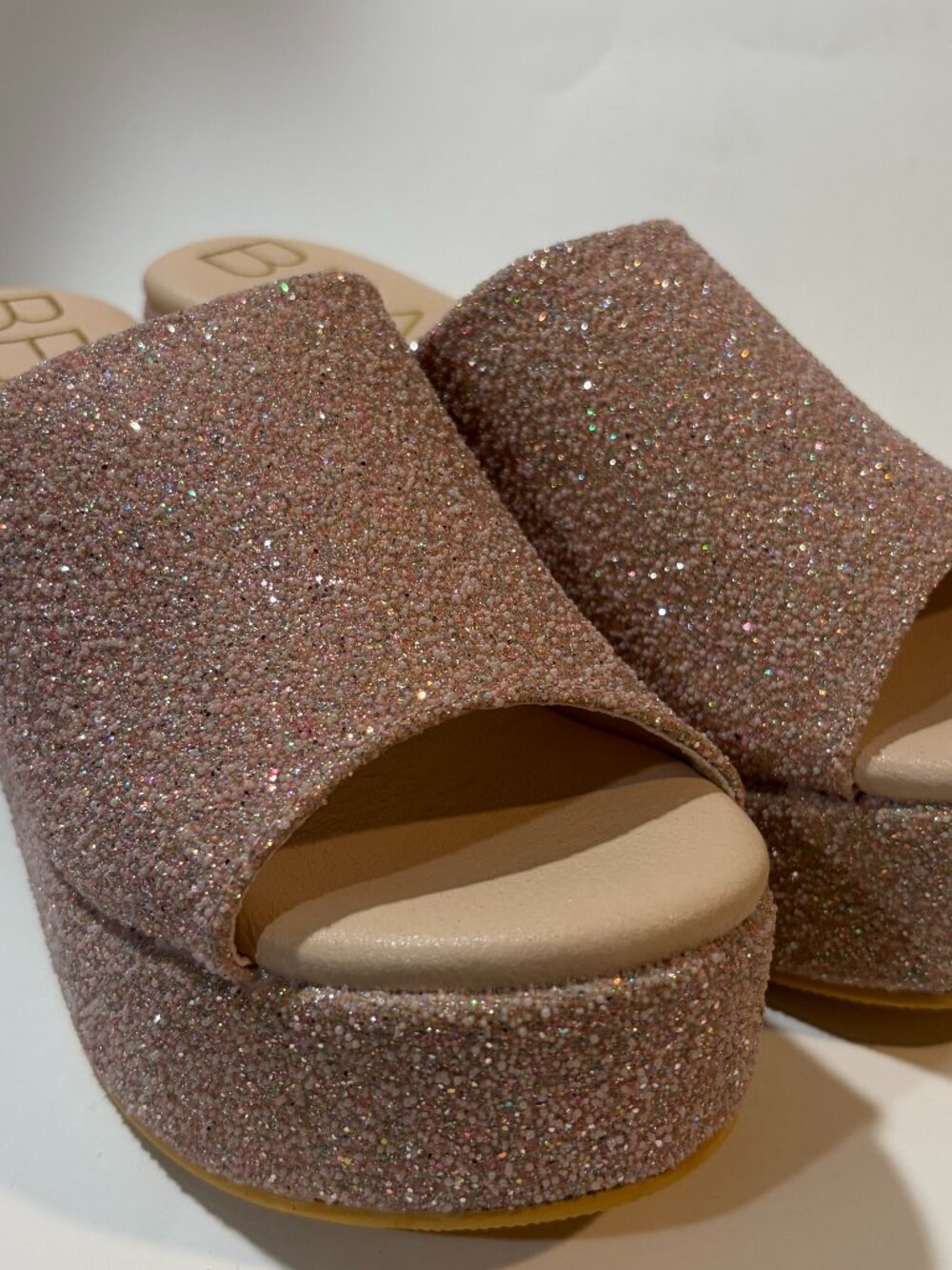 New in Box Beach by Matisse Terry Pink Glitter Platform Slide Sandals Women’s 9